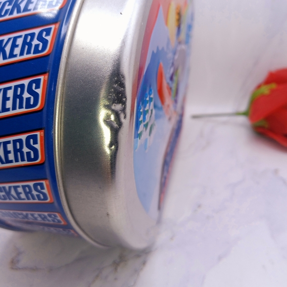 Snickers Tan Can & Candy container - Picture 7 of 10